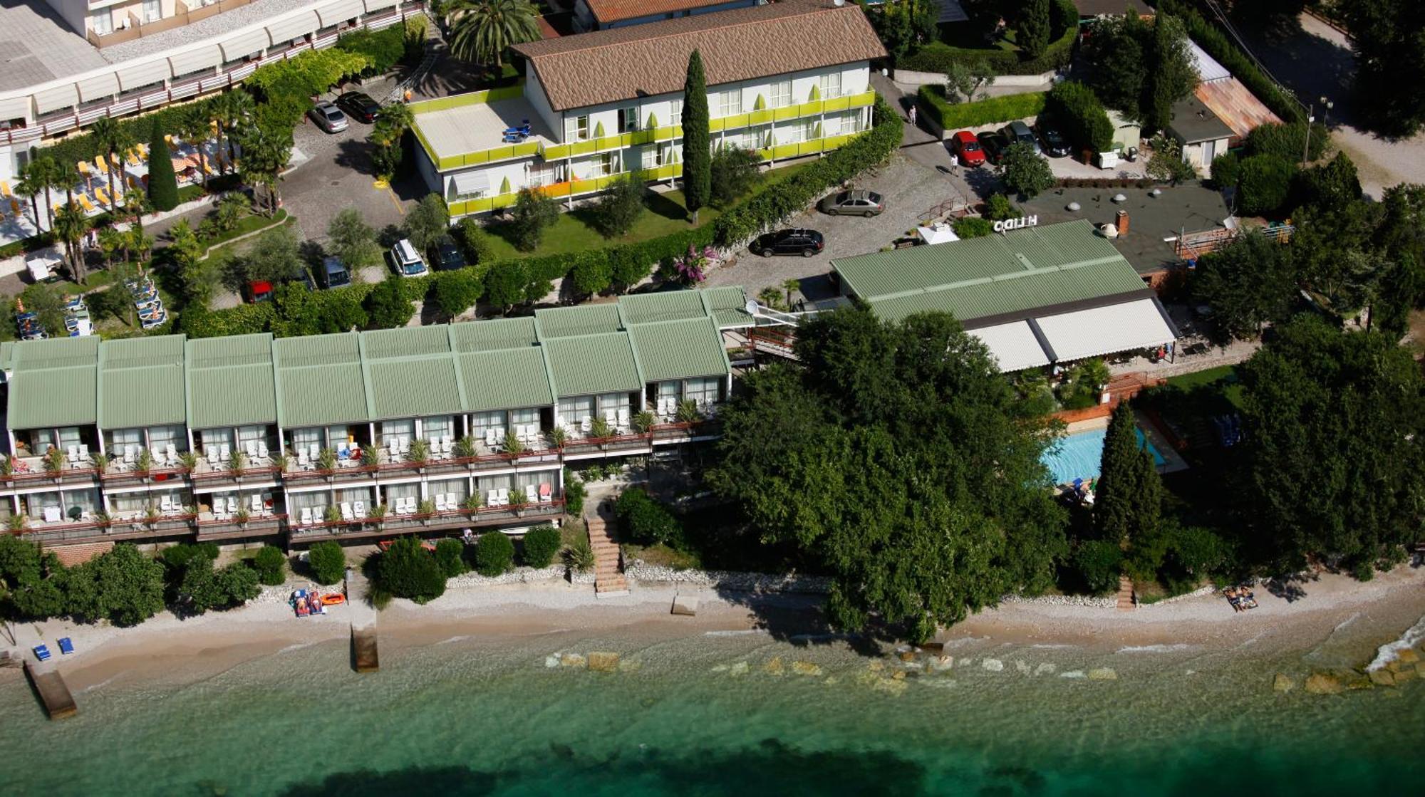 Hotel Lido リモーネ・スル・ガルダ エクステリア 写真